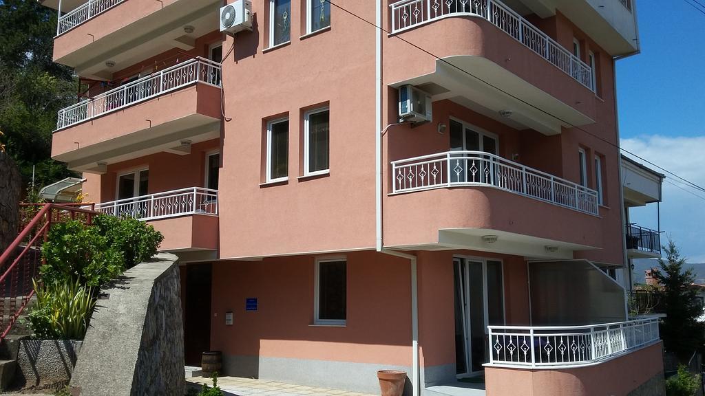 Boris & Matej Apartments Охрид Экстерьер фото